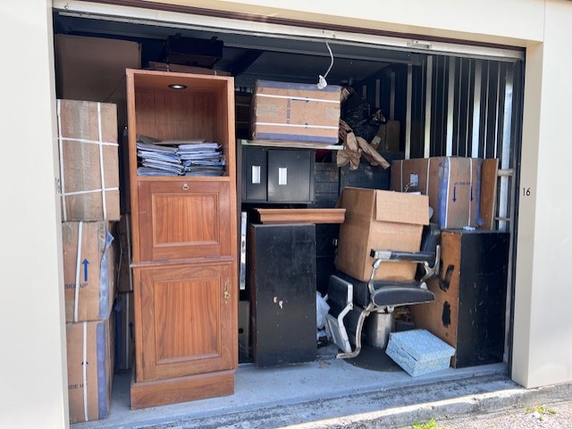 Auction Unit